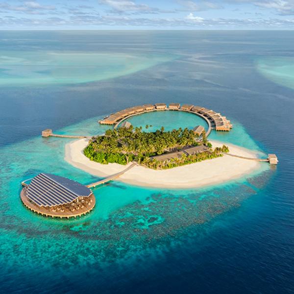 Kudadoo Private Island By Hurawalhi Maldive