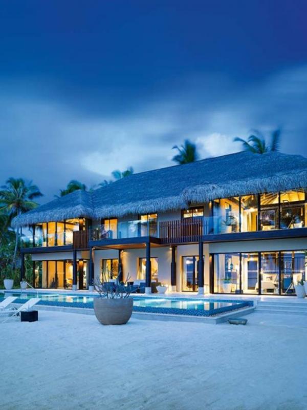 Veela Private Island Maldive (2014 - 2015)